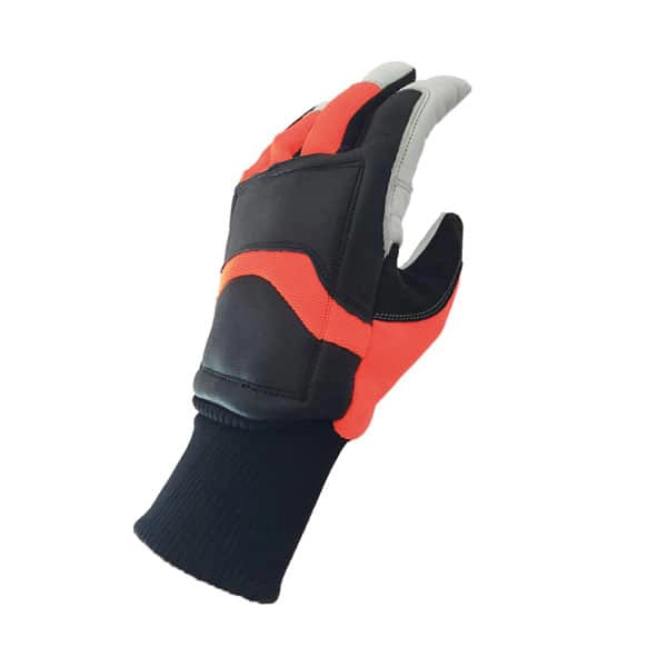 guantes-anticorte-trbl Ropa anticorte que no puede faltar en tu armario si trabajas con motosierra Ropa Anticorte 