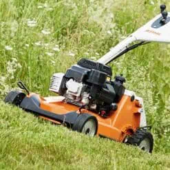 Cortacéspedes de gasolina Stihl