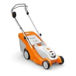 Cortacésped Stihl RMA 239 con bateria AK 30 y cargador